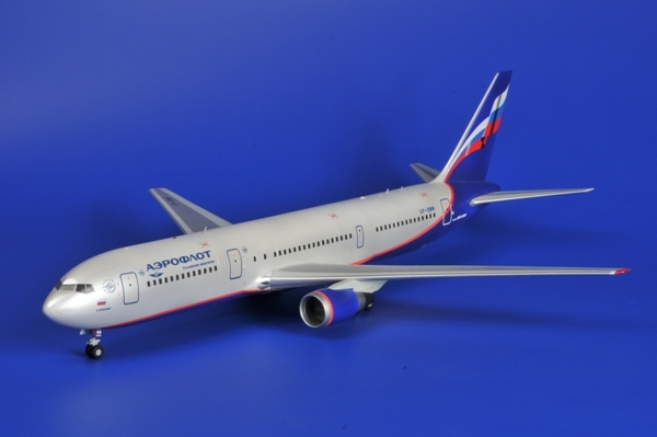 Модель для сборки Звезда Самолет Боинг 767-300