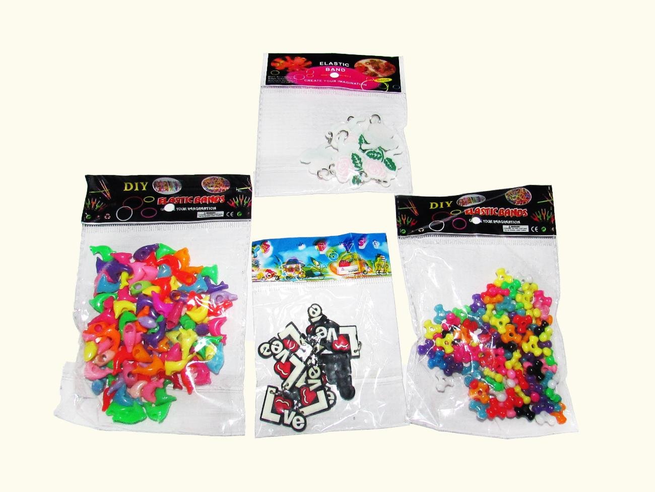 5-ти этажный набор на 40 тысяч резинок Loom Bands 5-ти этажный набор на 40 тысяч резинок Loom Bands
