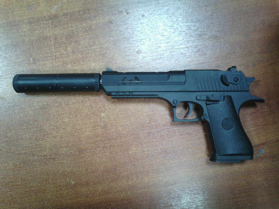Пистолет детский пневматический с глушителем металл. K-111S