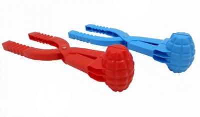 Игрушка Снежколеп 1toy для формирования снежков в форме гранаты
