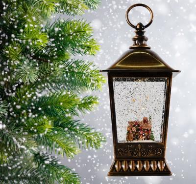 Фонарь LED AZ2022-135 с новогодней композицией музыкальный