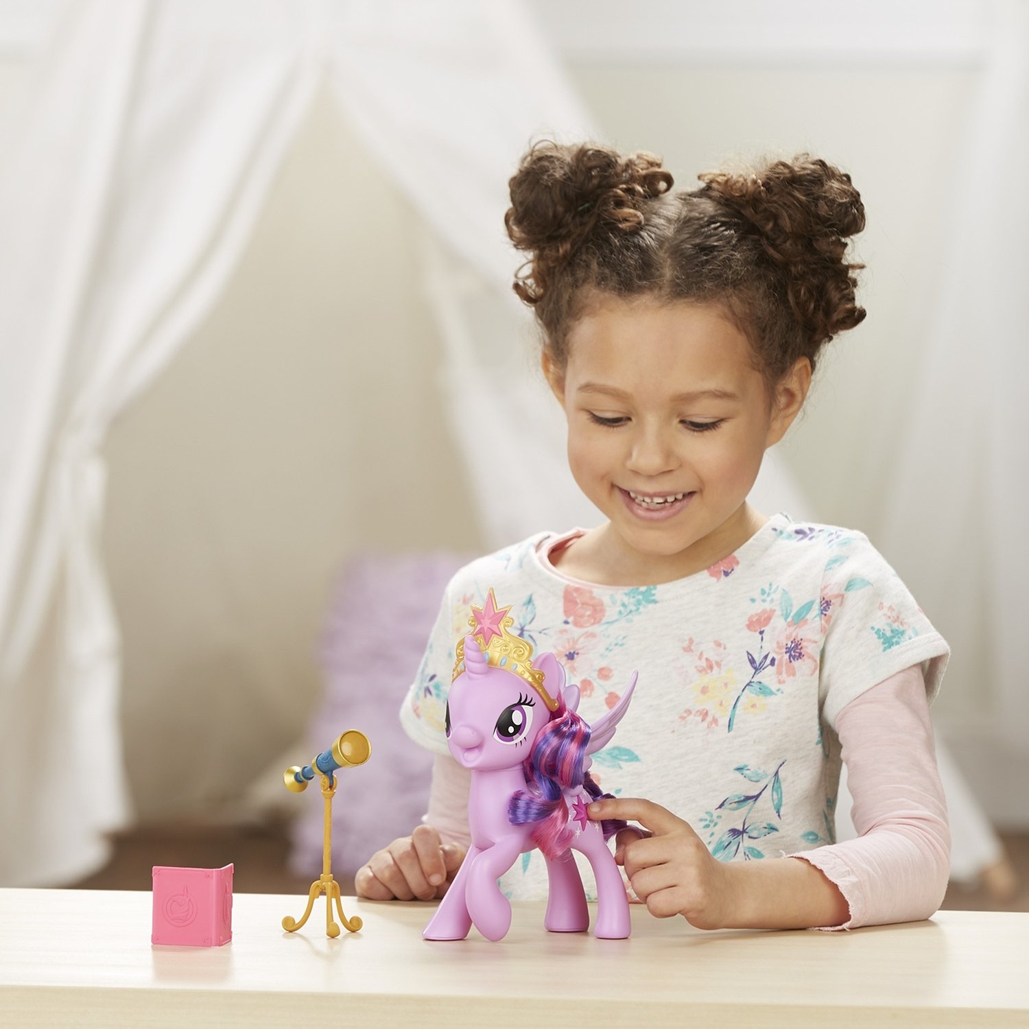 Игрушка Hasbro My Little Pony Разговор о дружбе в ассортименте Игрушка Hasbro My Little Pony Разговор о дружбе в ассортименте