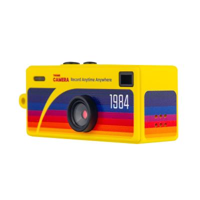 Мини фотоаппарат-брелок 1080P с экраном желтый