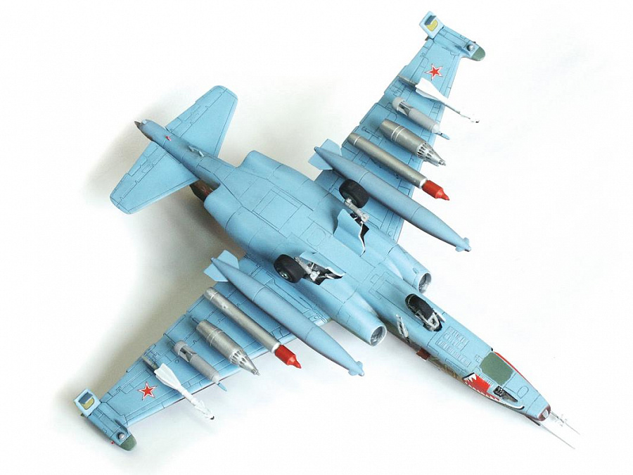 Модель для сборки Звезда Самолет СУ-25